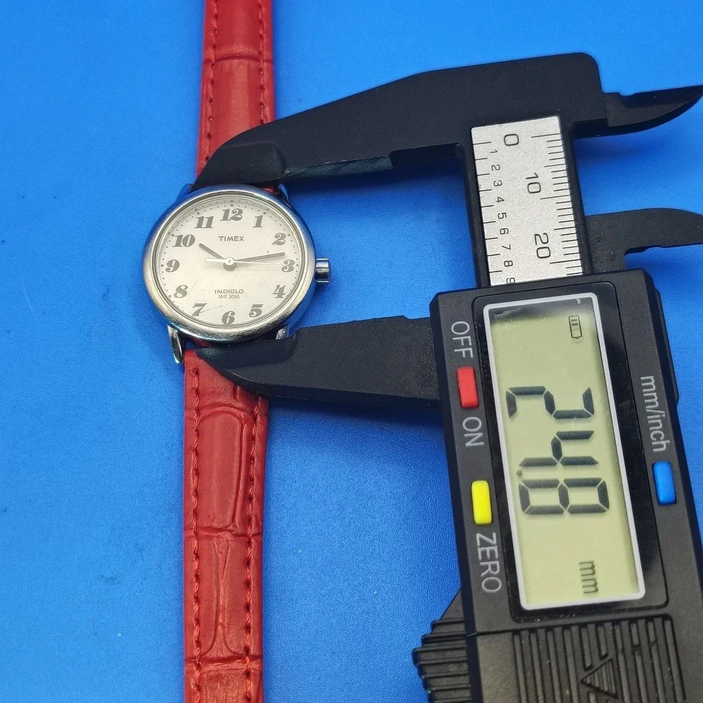 Vintage 2002 Timex Indiglo Classic 25mm Women's‎ Quartz Watch New Leather Strap